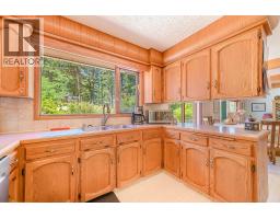 2392 Mt Tuam Crescent, Blind Bay, BC V0E2W2 Photo 25