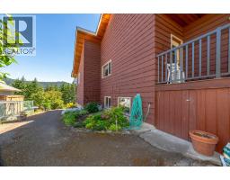 Primary Bedroom - 2392 Mt Tuam Crescent, Blind Bay, BC V0E2W2 Photo 9