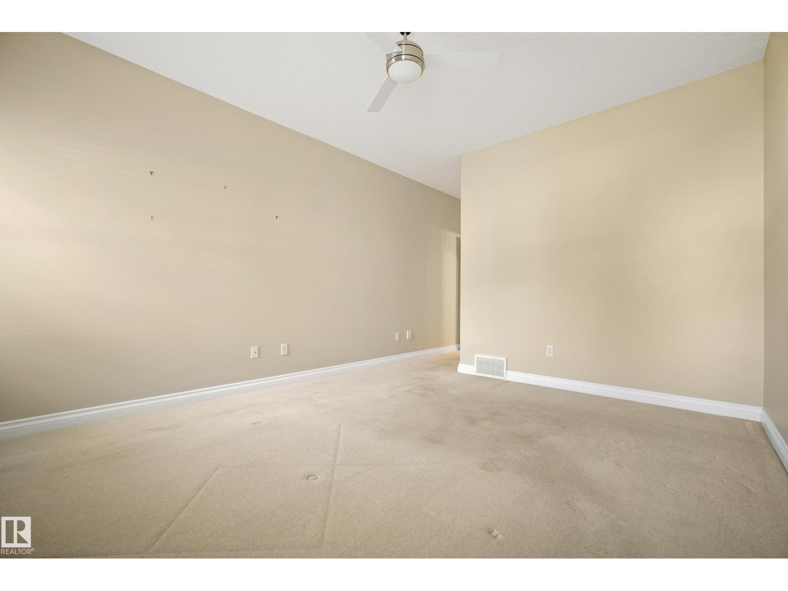 5 Longview CR - 32