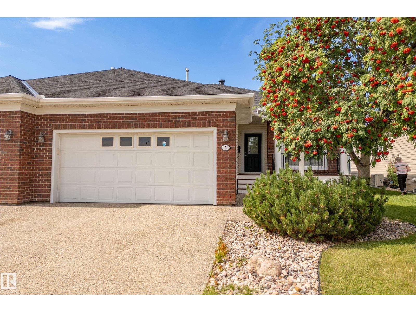 5 Longview CR, Stoneshire, Spruce Grove photo 3