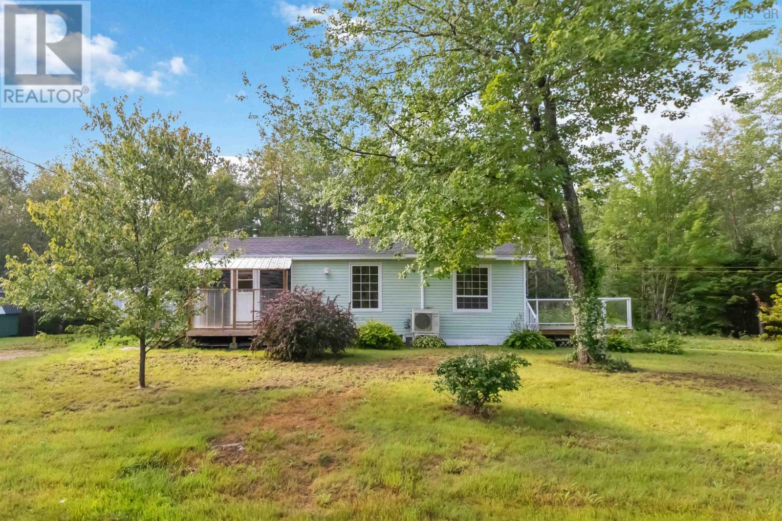 Property 2 of 51 of 983 North River Road