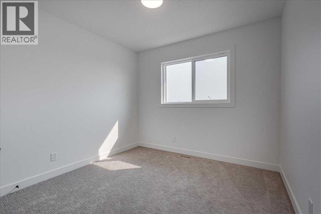 Listing photo – 44 Lavelle Close, Red Deer