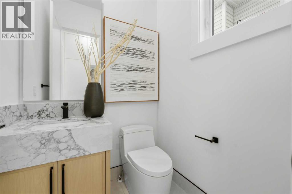 2004 51 Avenue SW - Image 17