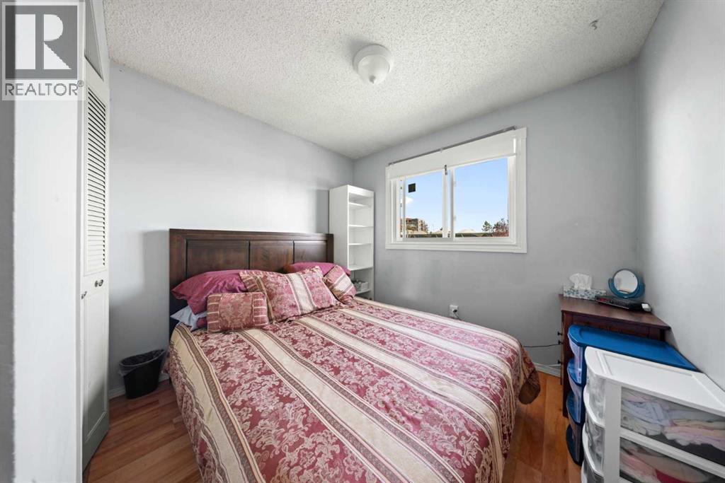 32 Shawmeadows Road SW - 8