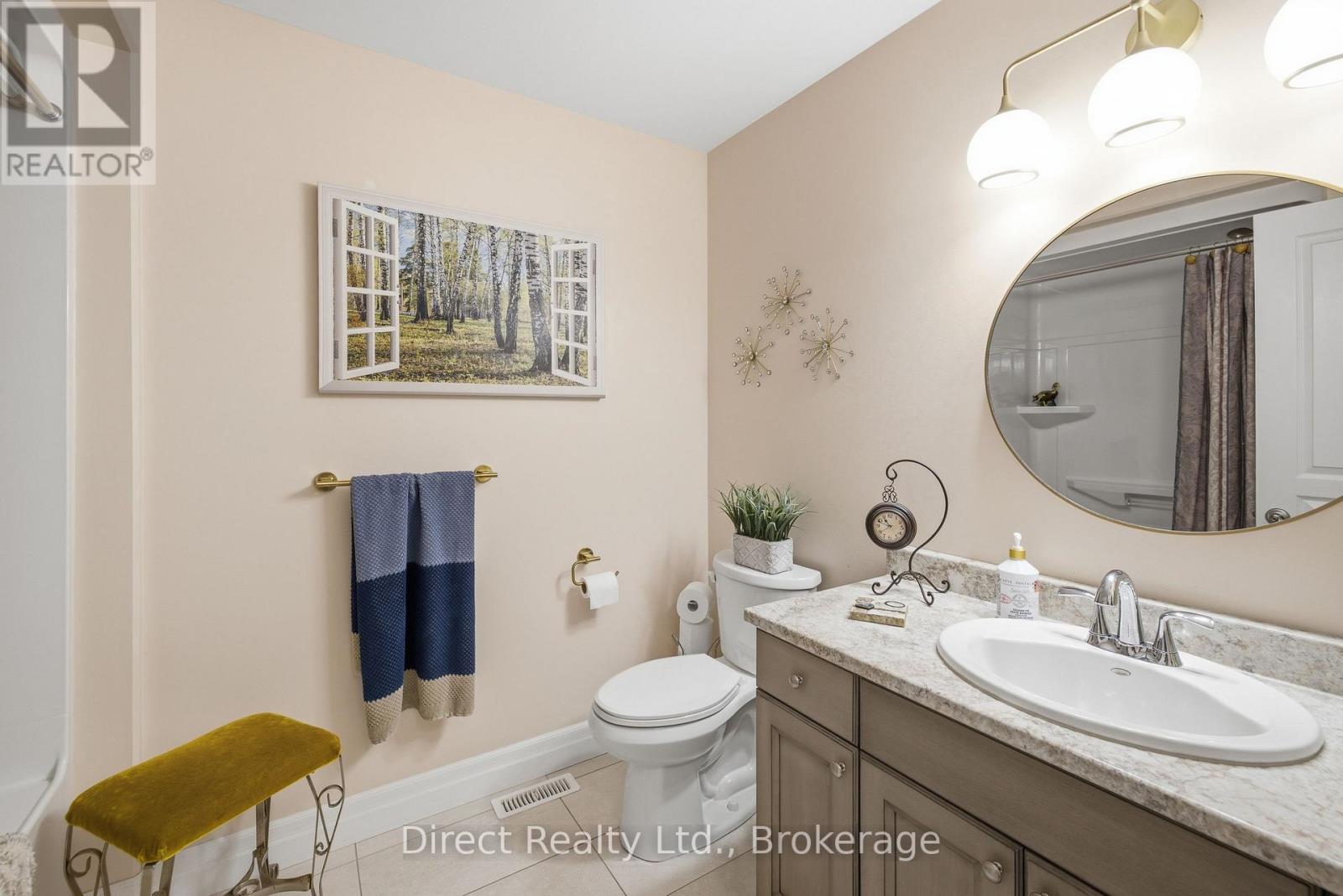 35 HUMMINGBIRD DRIVE - 15