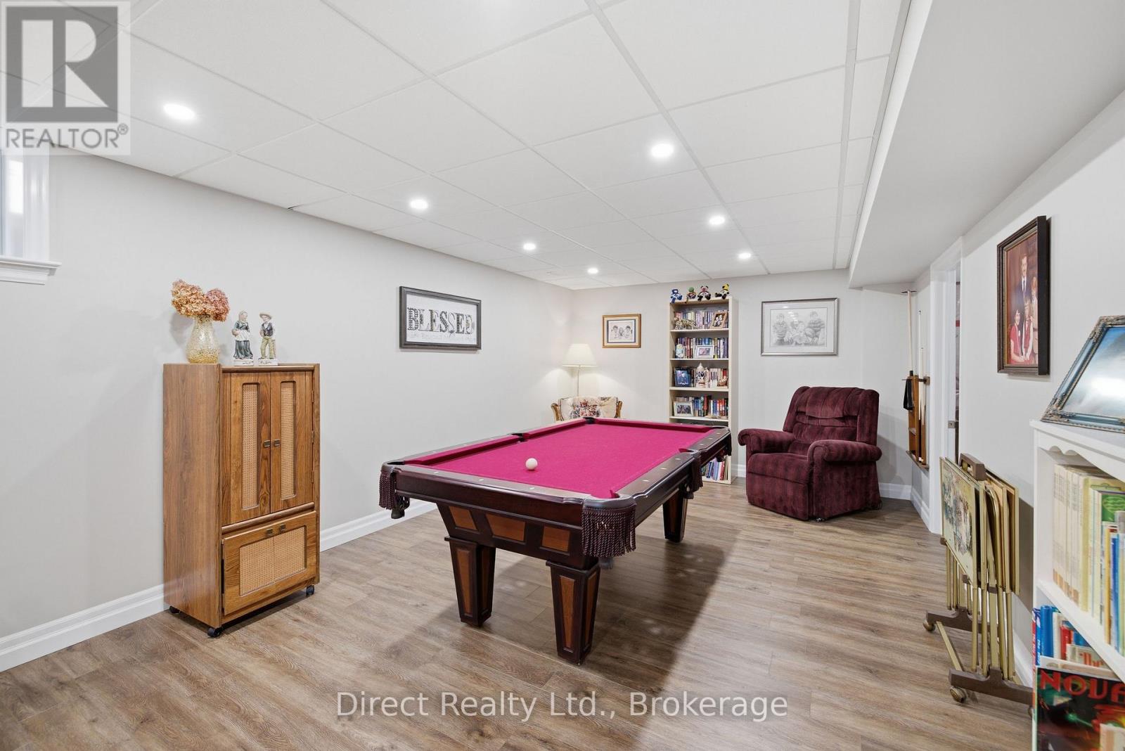 35 HUMMINGBIRD DRIVE - Image 21