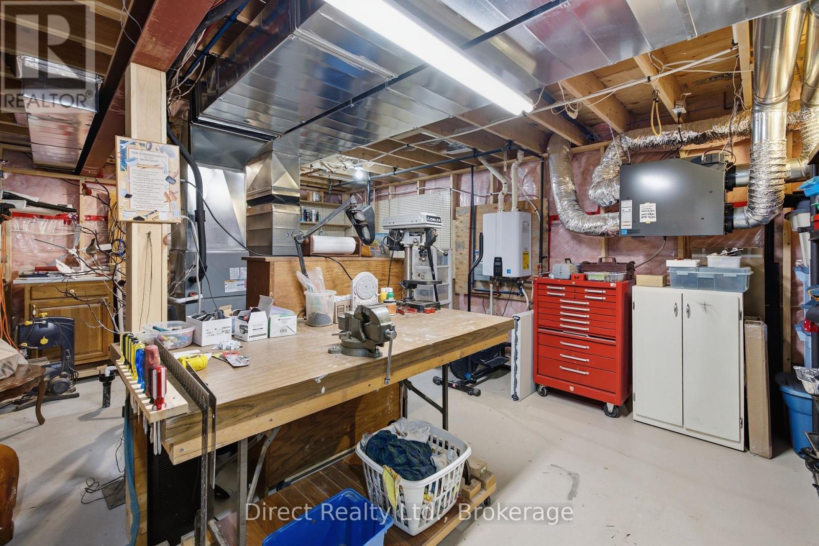 35 HUMMINGBIRD DRIVE - Image 24