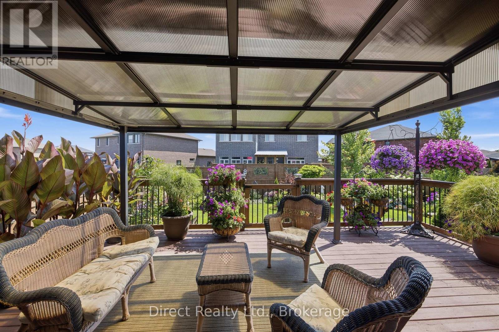 35 HUMMINGBIRD DRIVE - Image 32
