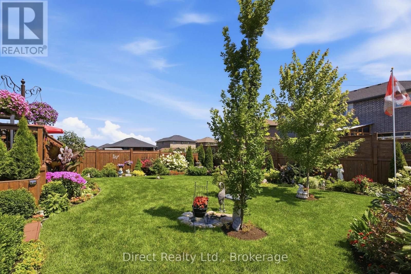 35 HUMMINGBIRD DRIVE - 38
