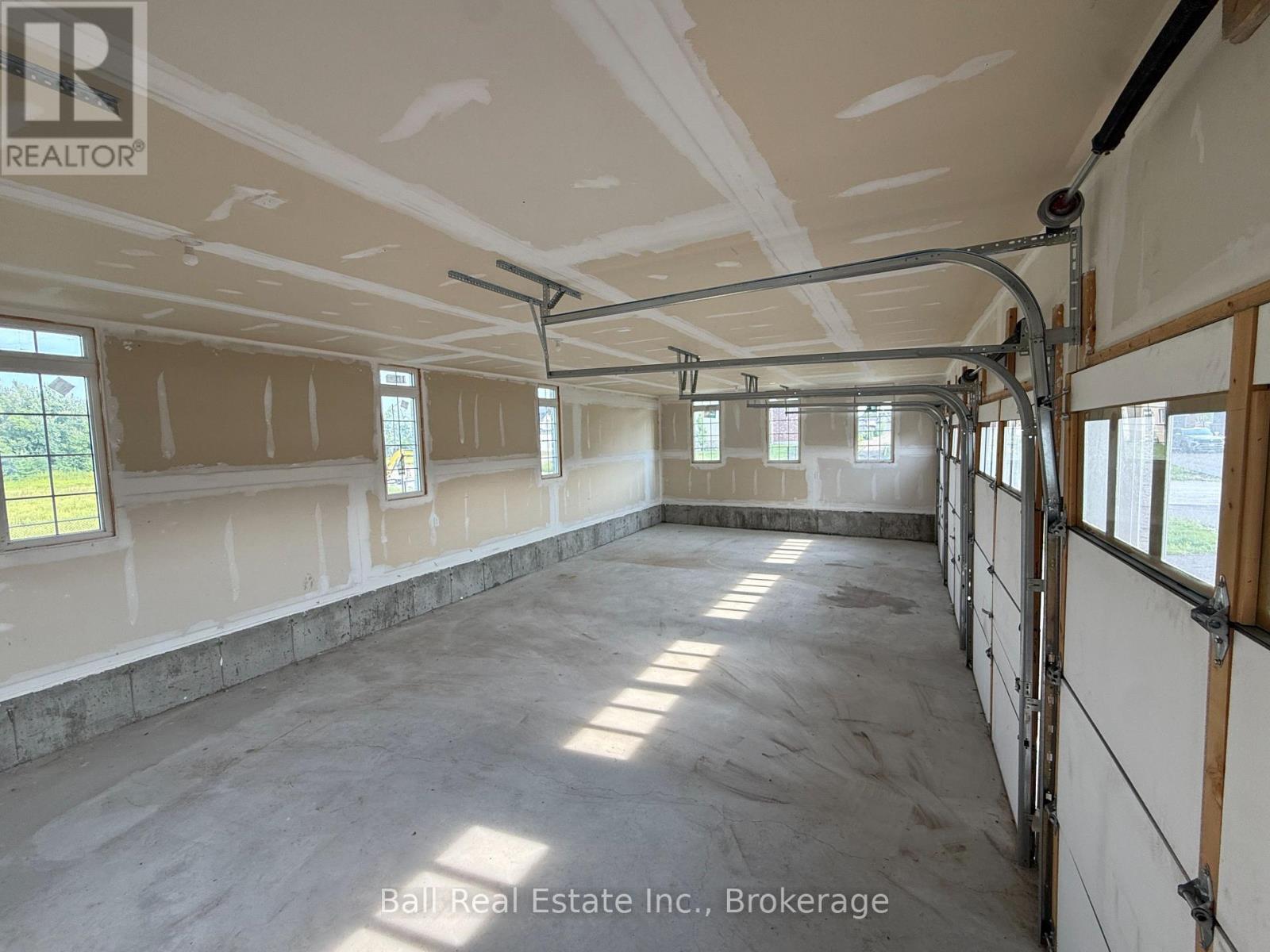 76 GOLDEN MEADOWS DRIVE - Image 44
