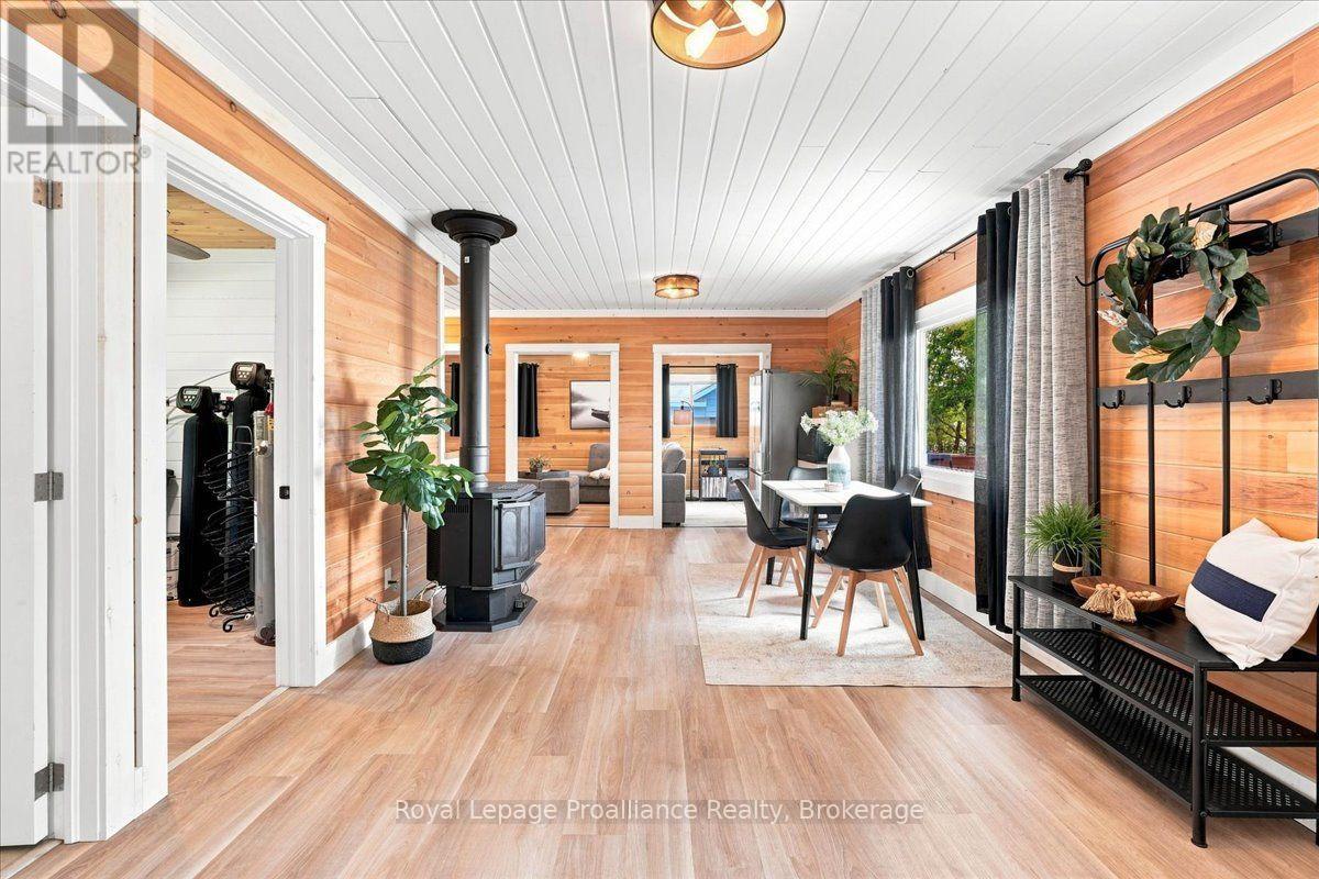 133 HUGHES LANE - 4