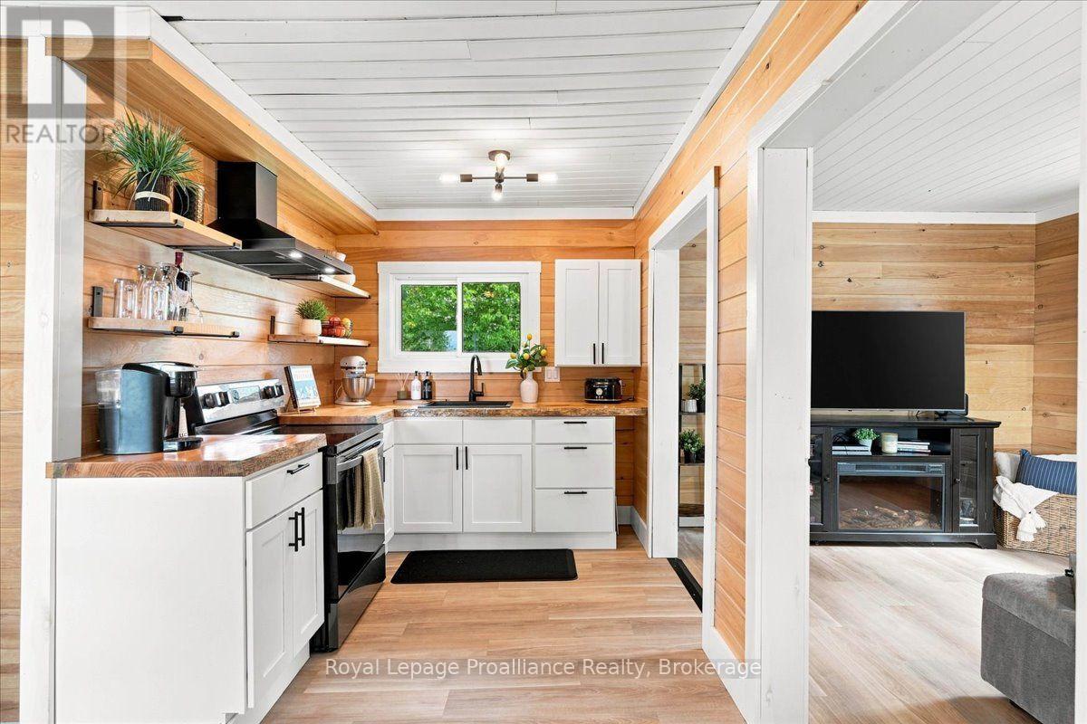 133 HUGHES LANE - 7