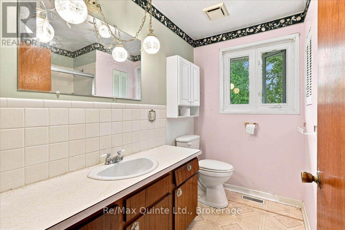 5 SIMEON STREET - Image 16
