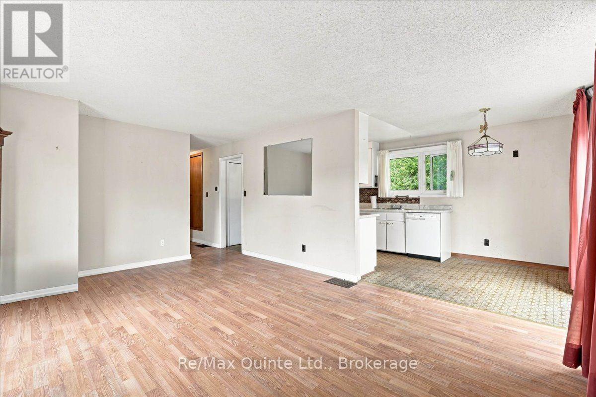 5 SIMEON STREET - Image 7