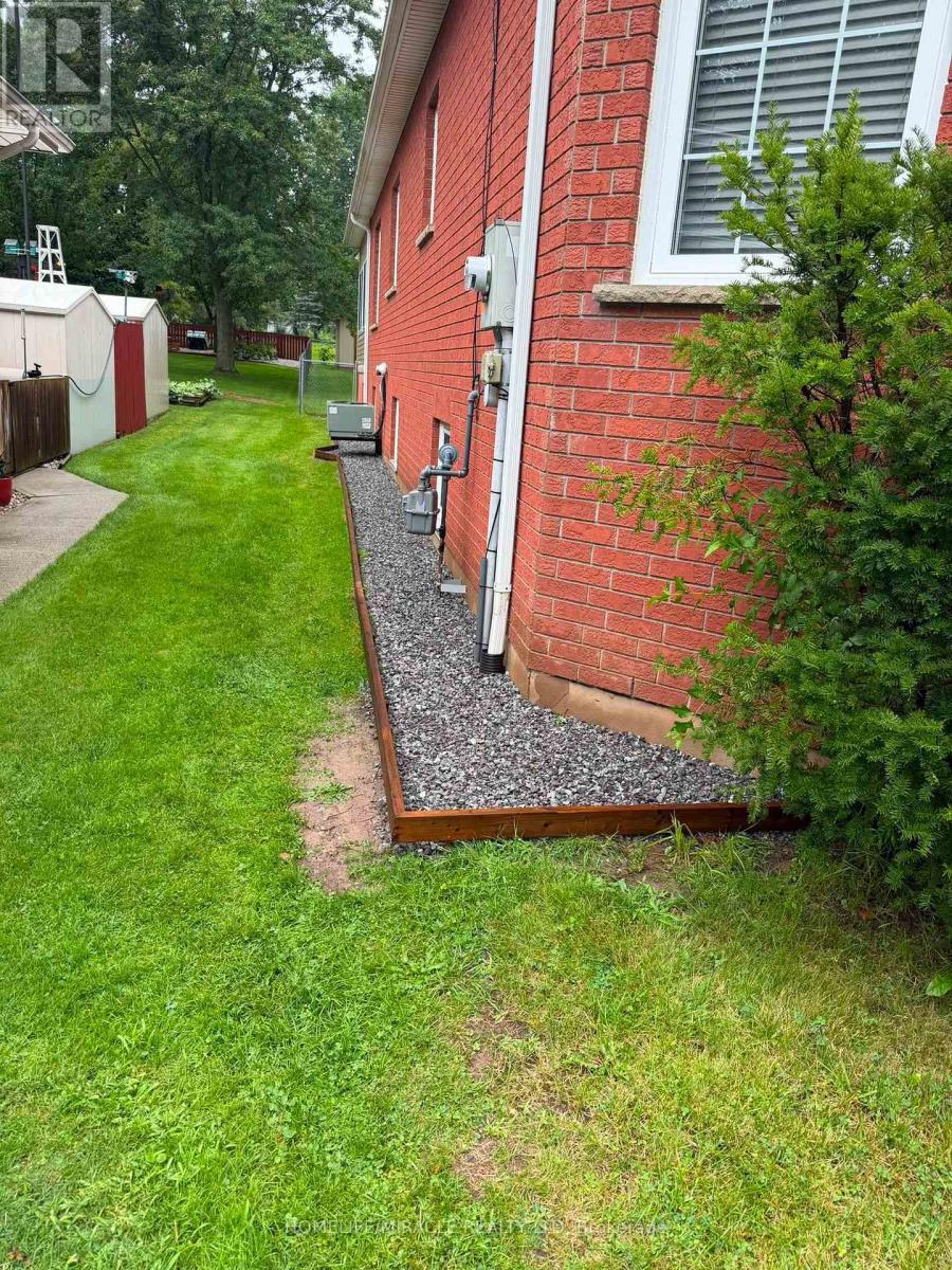 753 WELLAND ROAD - 39