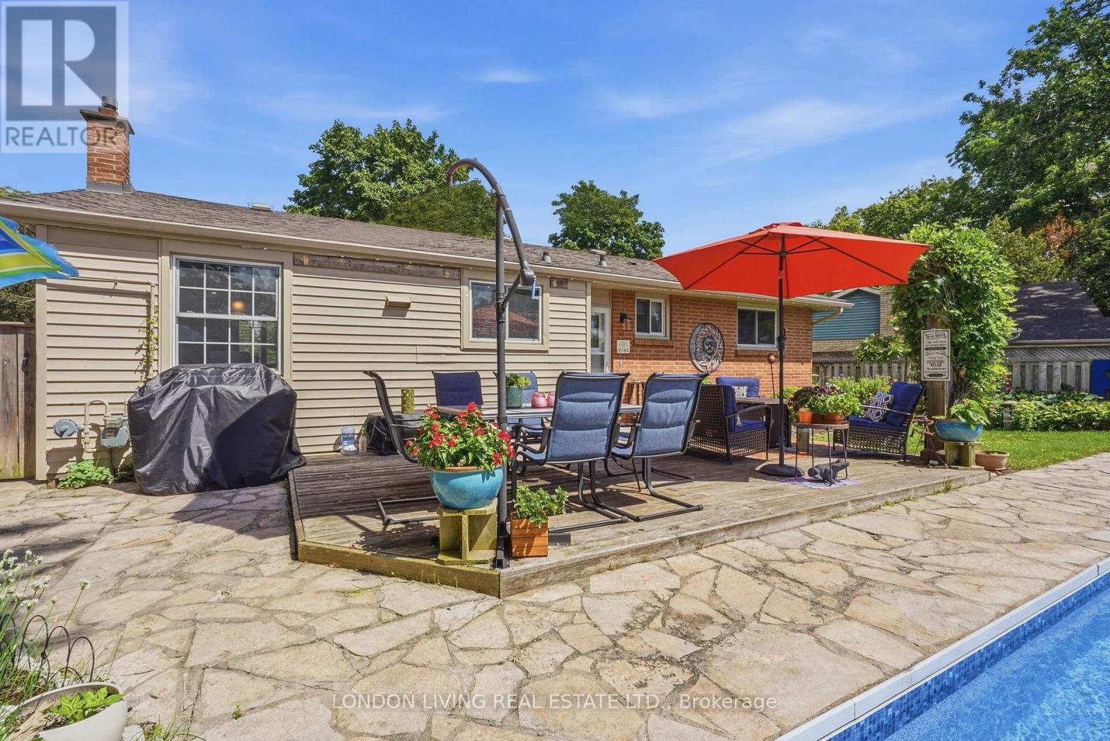 7 GLENBURNIE CRESCENT - Image 44