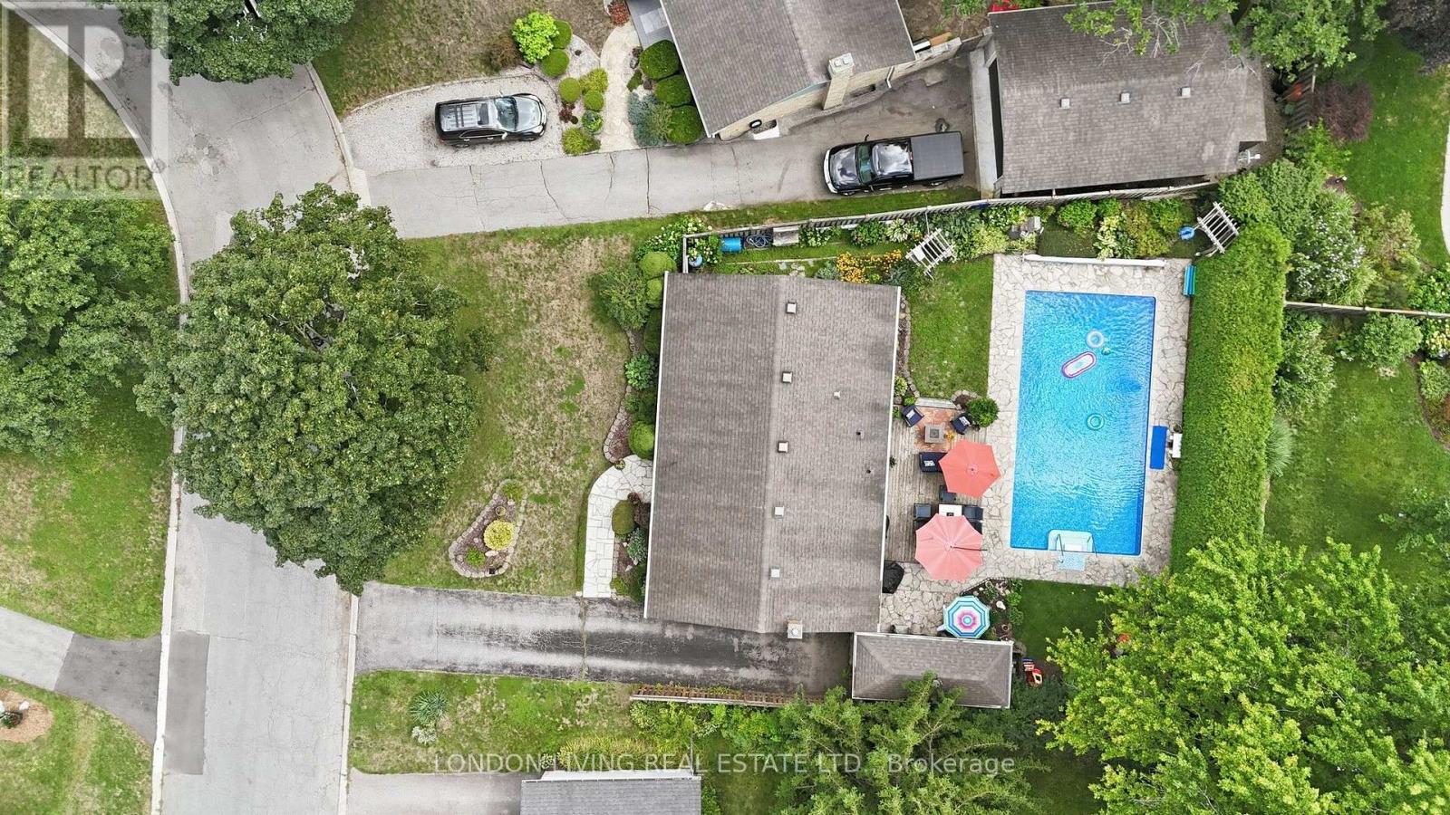 7 GLENBURNIE CRESCENT - Image 49