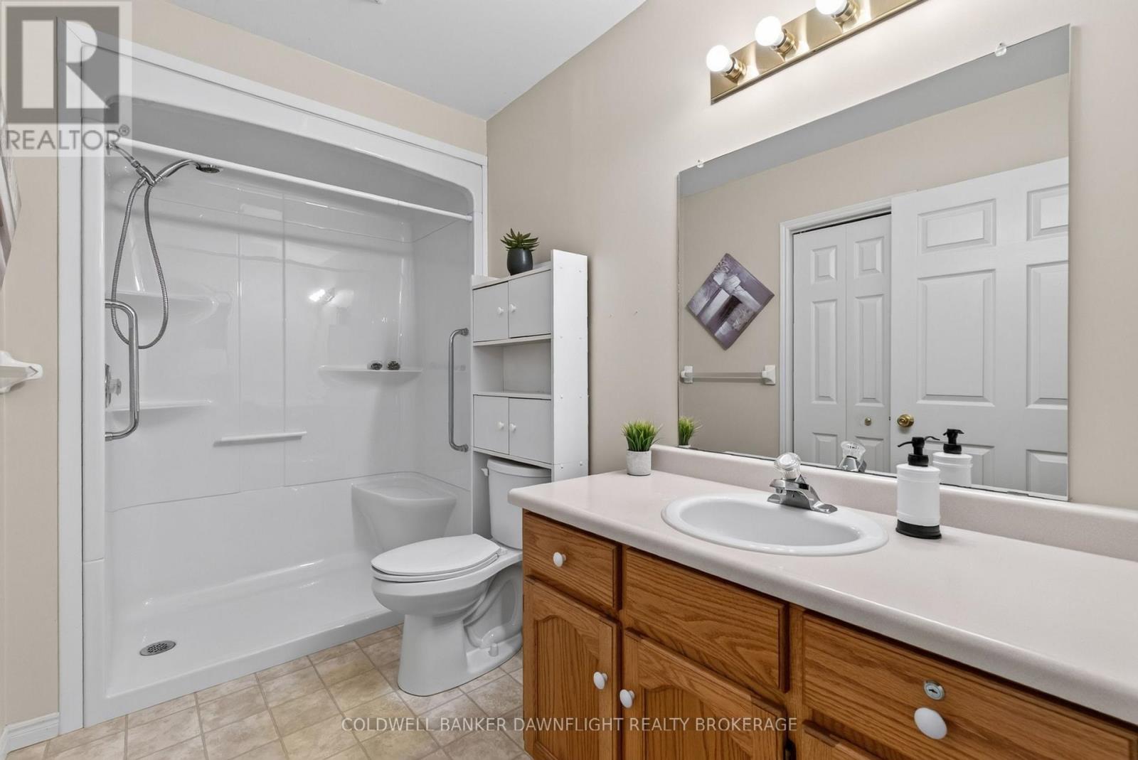#51 300 JOHNT STREET S - Image 15