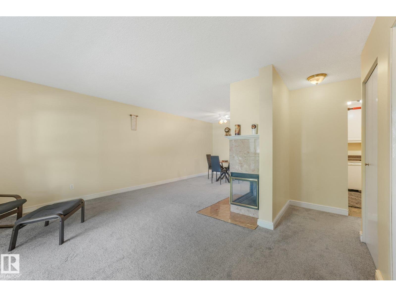 #49 2703 79 ST NW, Meyonohk, Edmonton photo 3