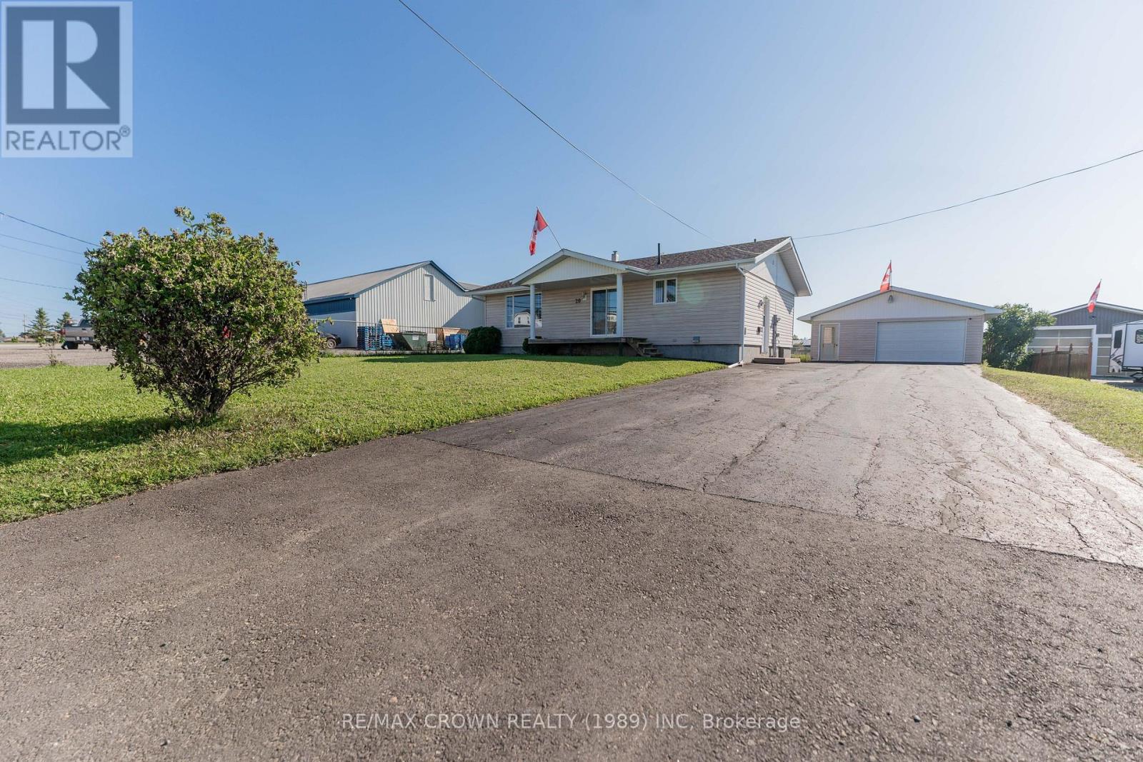 20 BRUNELLE ROAD S