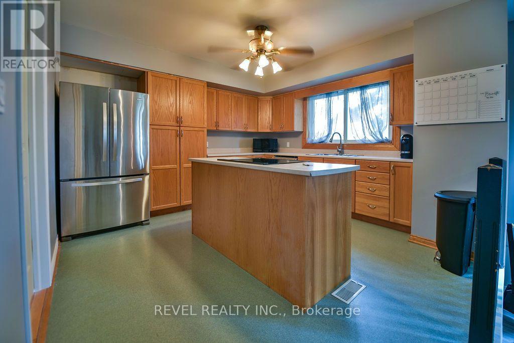 70 DOME AVENUE - Image 4