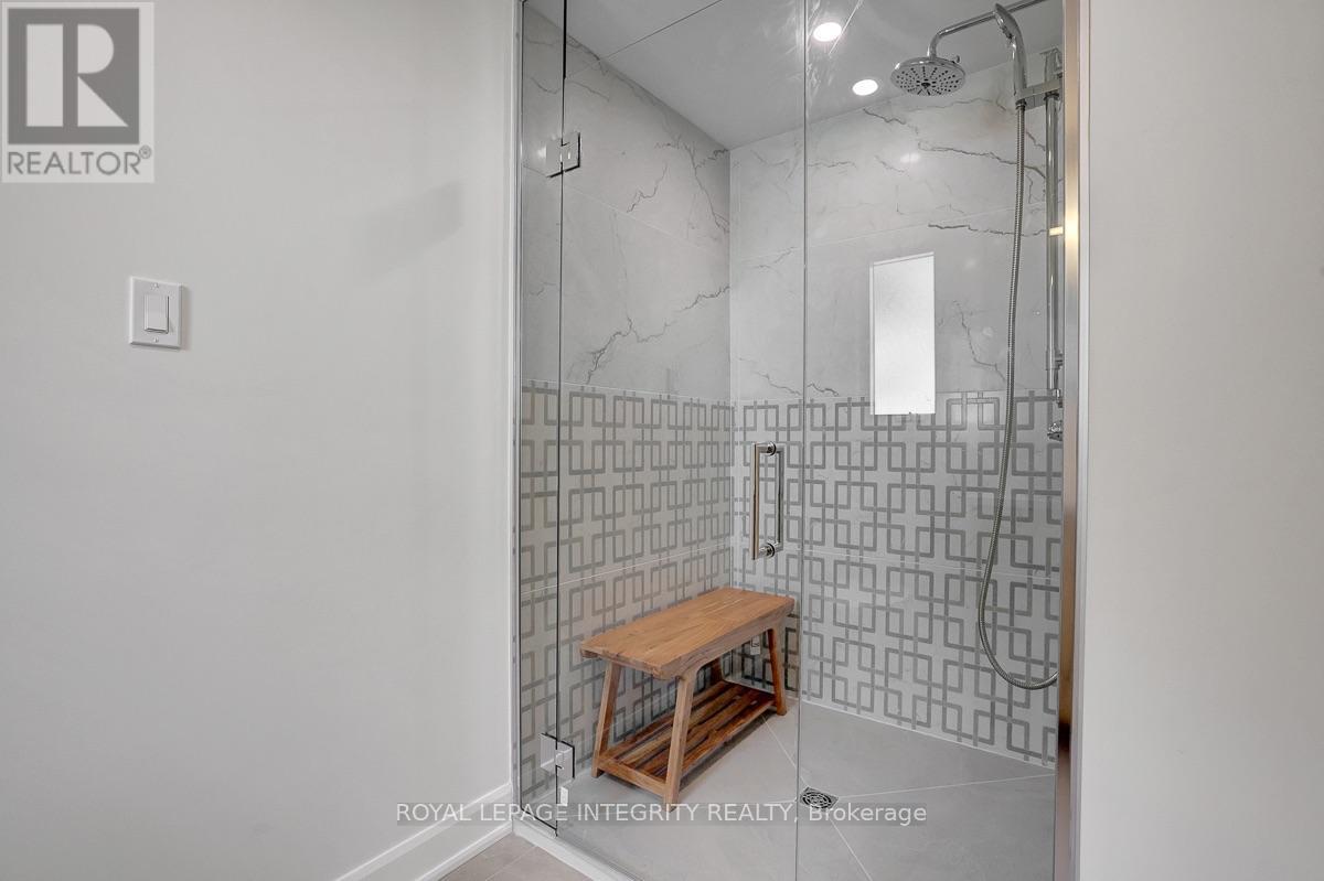 8 BRIAN CRESCENT - Image 22