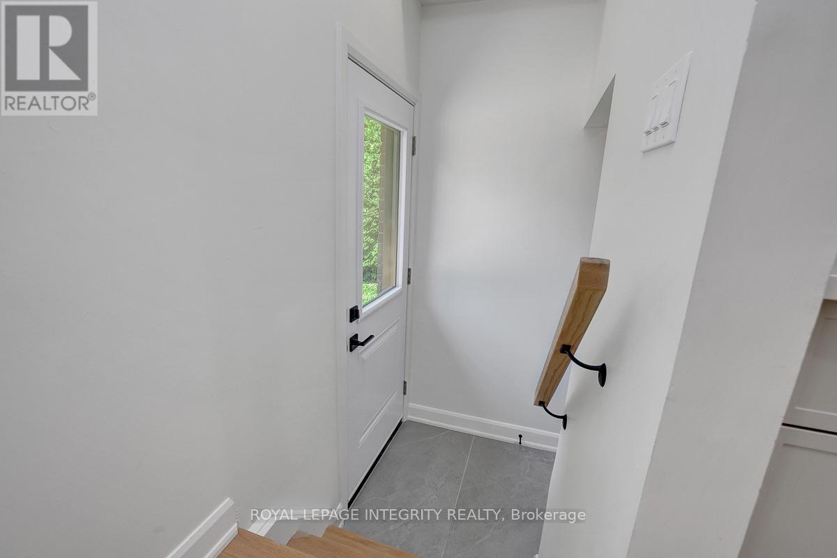 8 BRIAN CRESCENT - Image 33