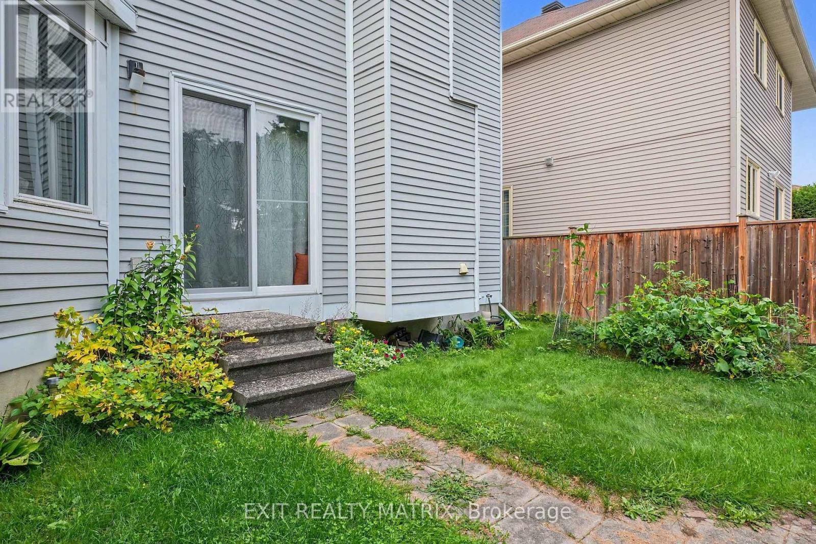1691 HUNTERS RUN DRIVE - 12