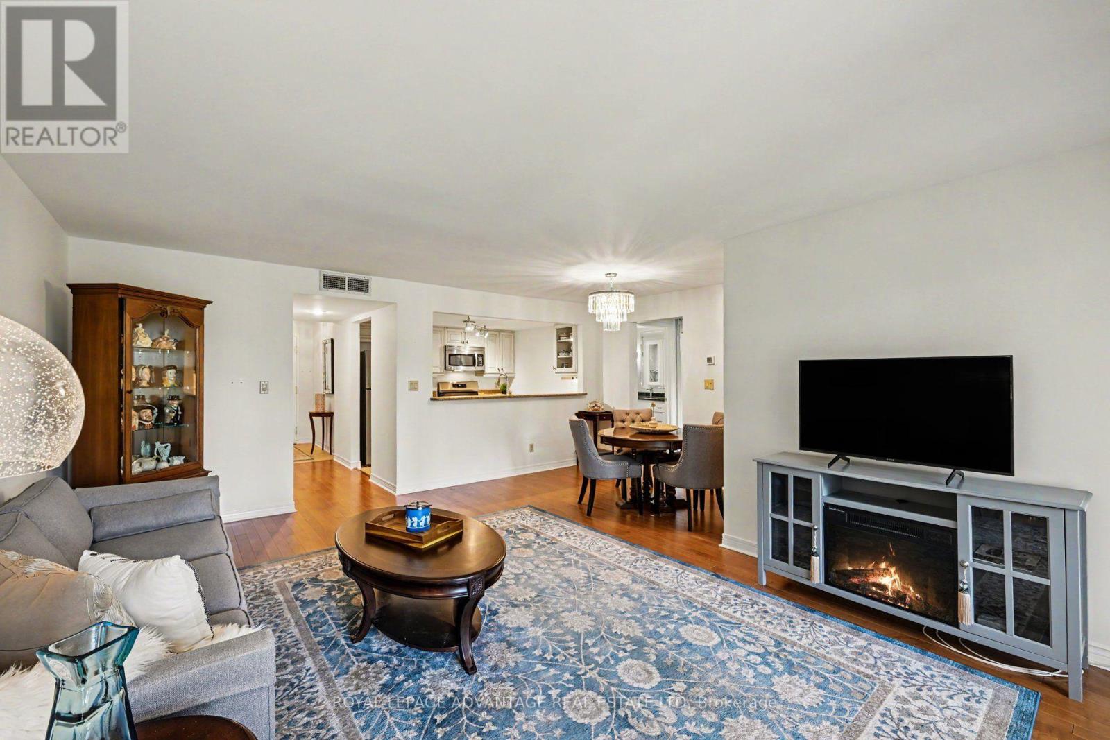 #102 23 ROGERS ROAD - Image 16