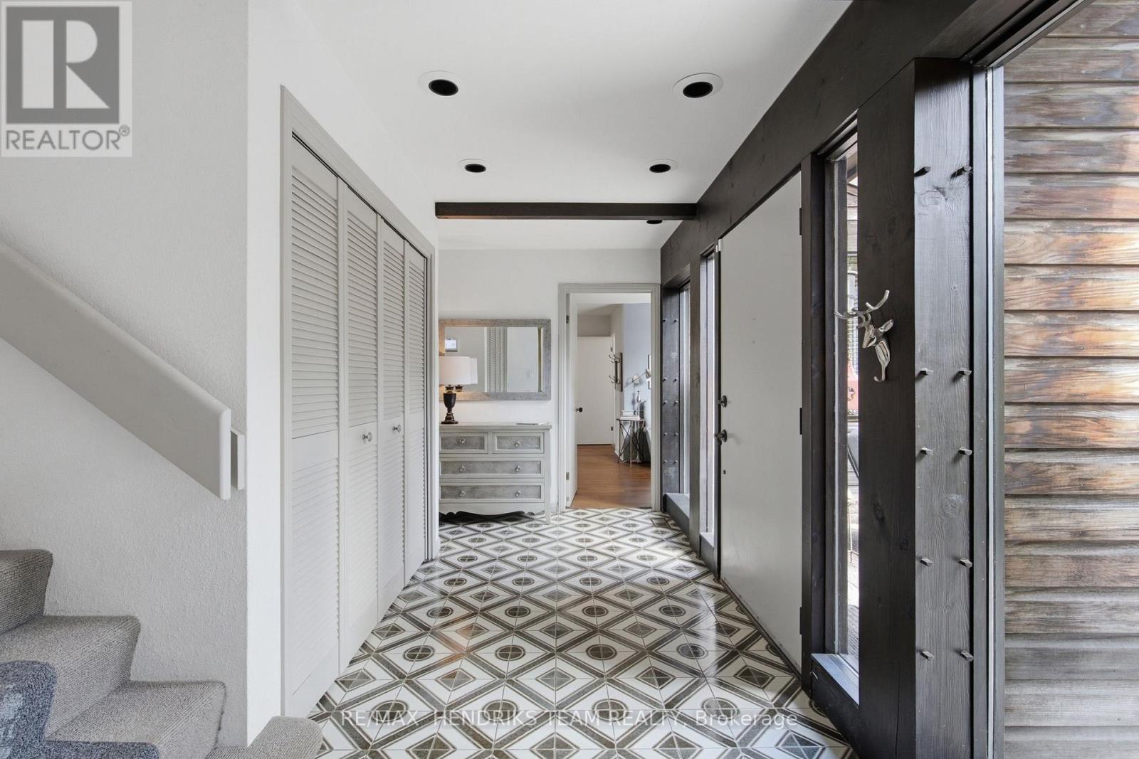 10 VERGORDA CIRCLE - 6