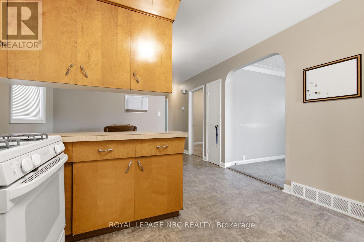 131 JOYCE AVENUE - 10