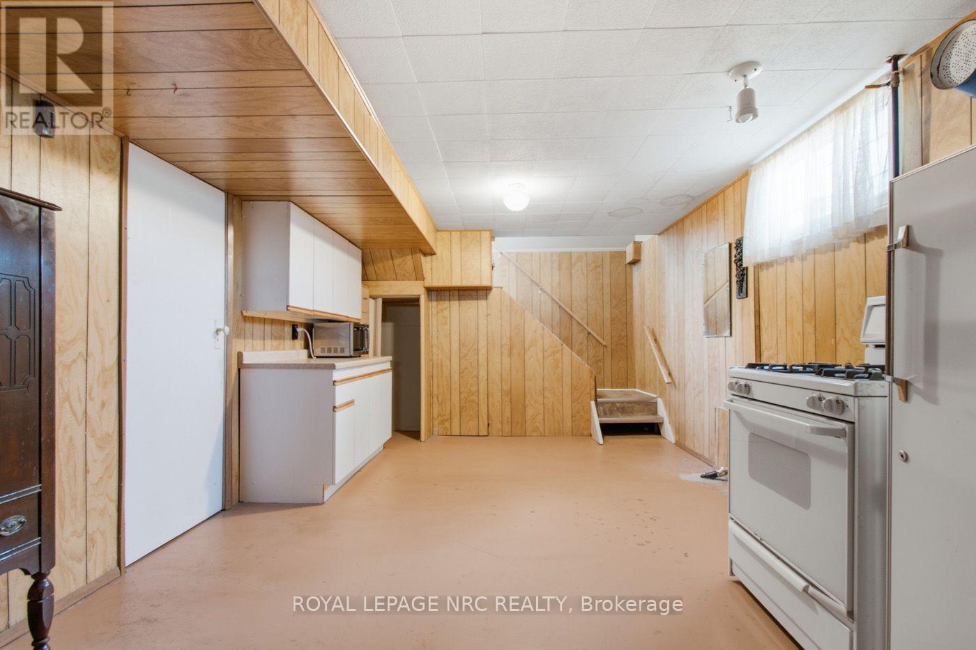131 JOYCE AVENUE - 20