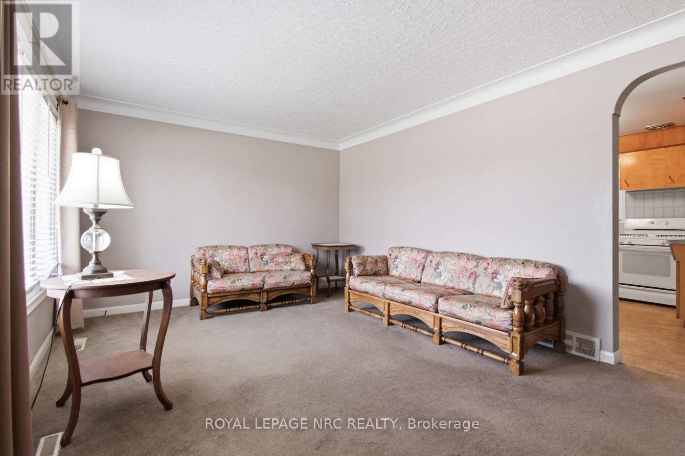 131 JOYCE AVENUE - Image 5