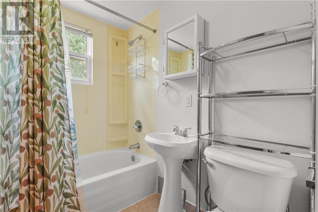 178 Third Avenue - 33