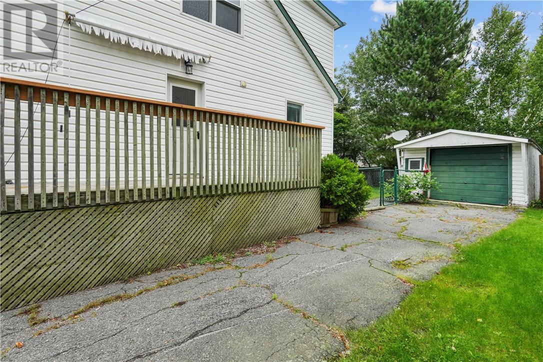 178 Third Avenue - Image 34