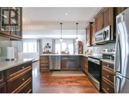 26 Drummond Drive, Penetanguishene, ON L9M0A2 Photo 12