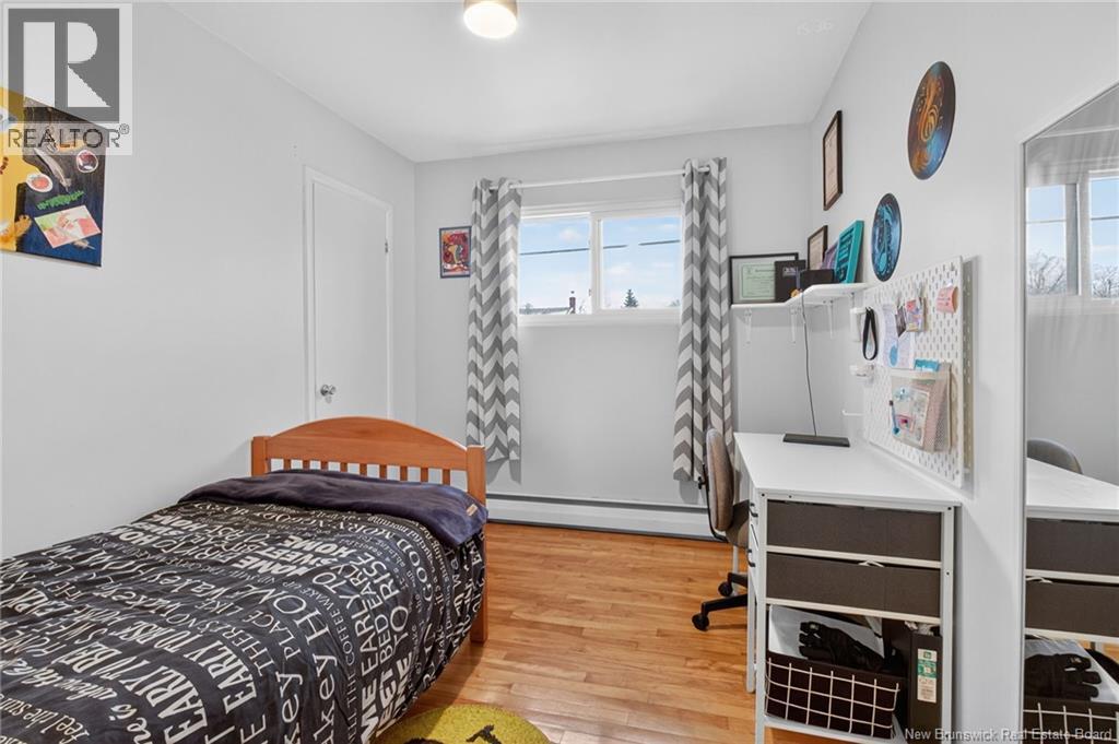 141 Atkinson - 8