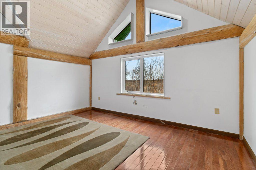 Listing photo – 36044 RR 245, Rural Red Deer County