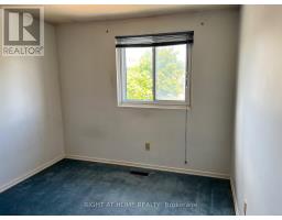 70 Carisbrooke Court, Brampton, ON L6S3K1 Photo 11