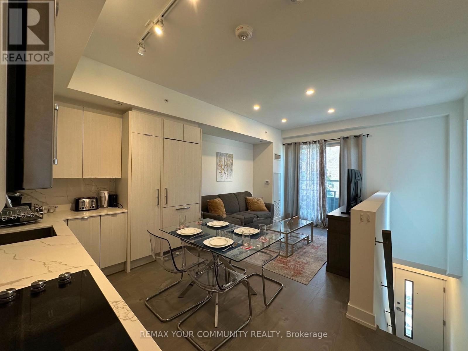 Photo of 175 Pears Avenue