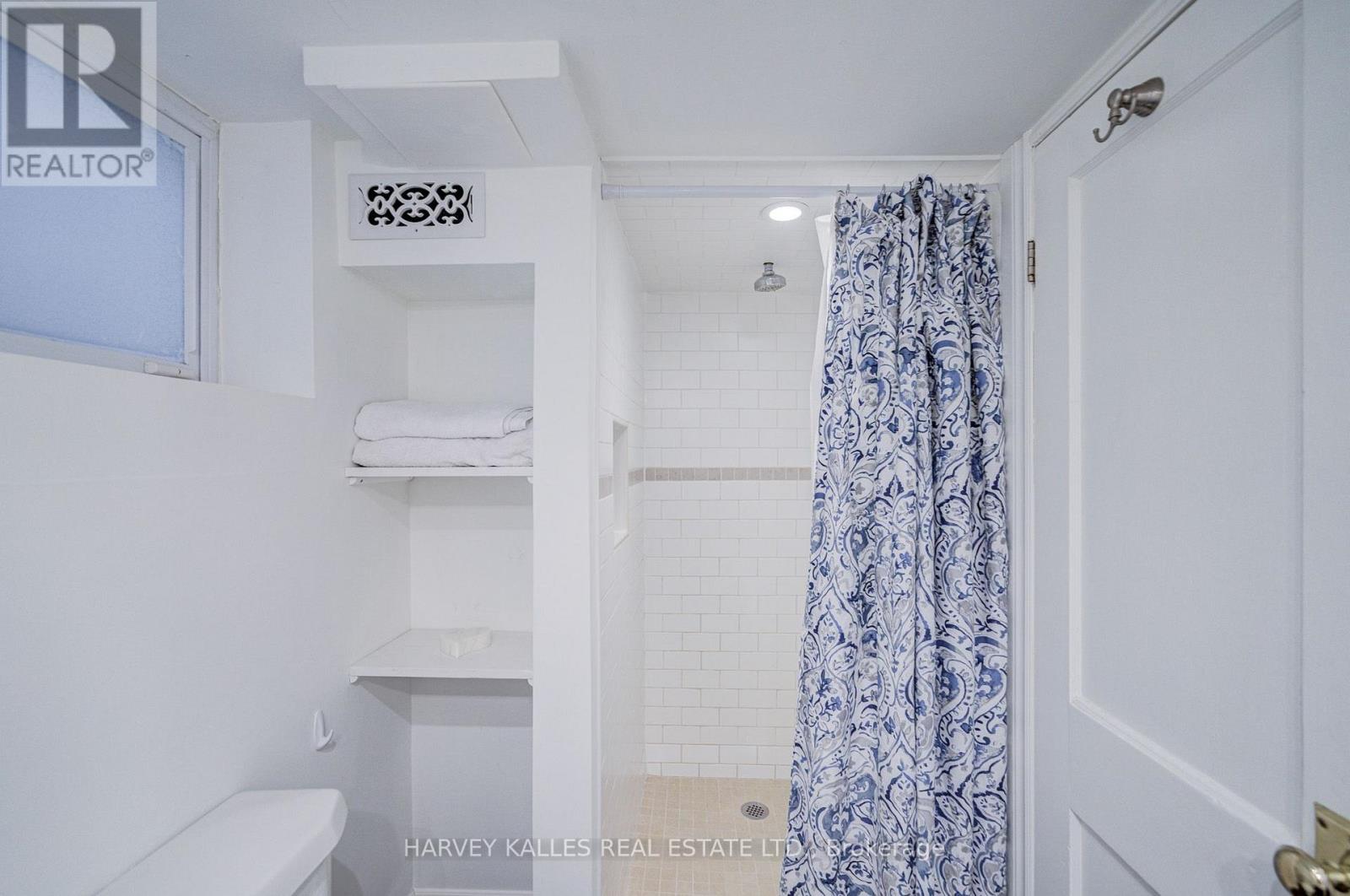 164 DOUGLAS AVENUE - Image 36