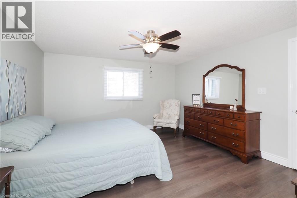20 FIELDSTONE Walk - Image 27