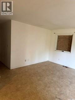 542 Dene ROAD - 2