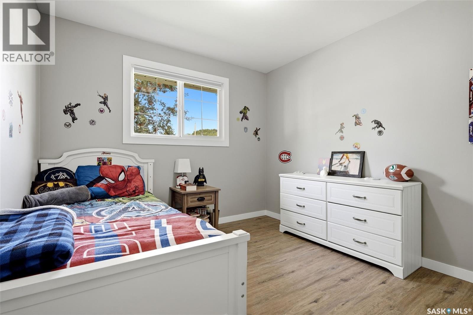 279 Logan CRESCENT - 18