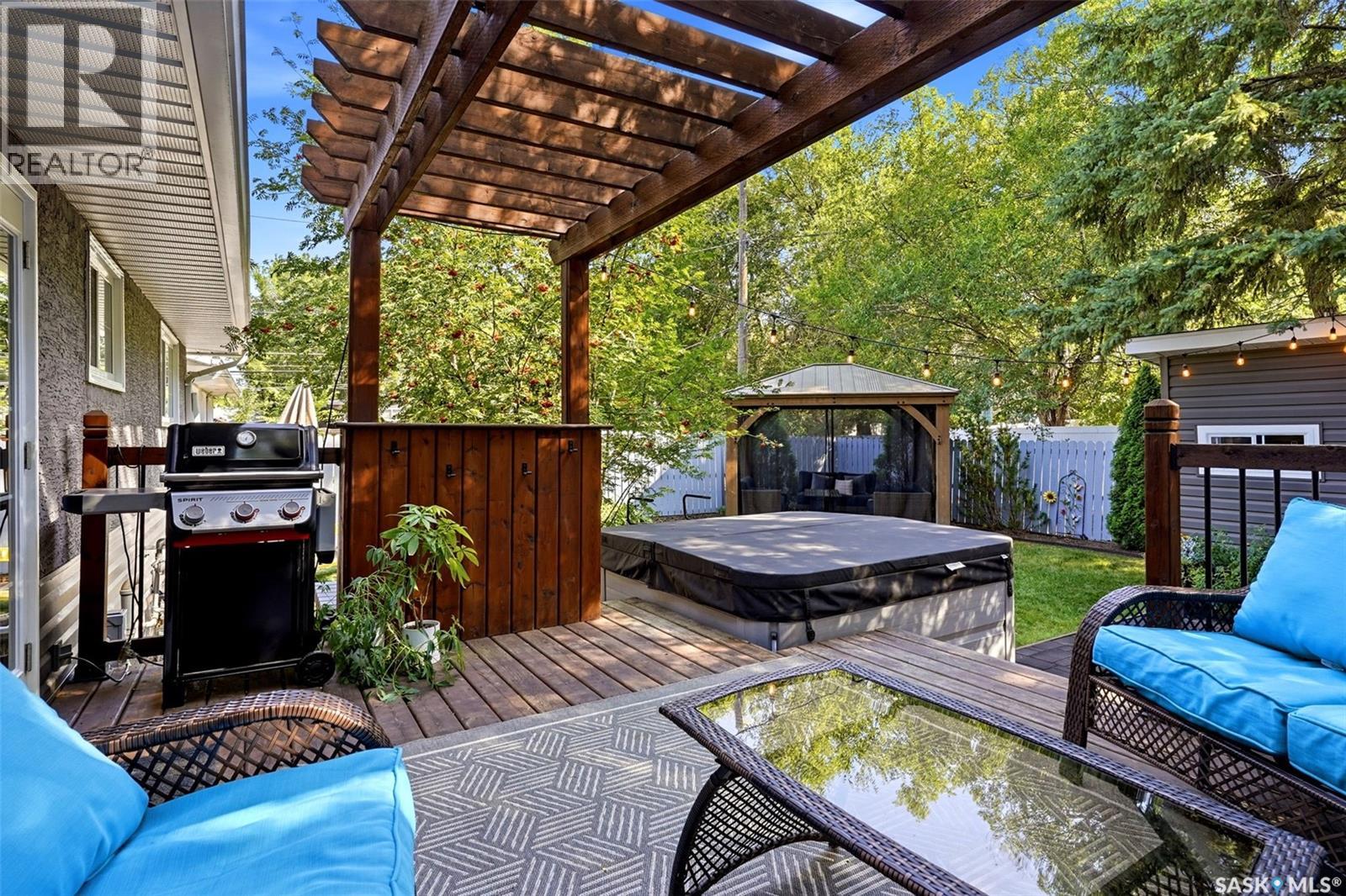 279 Logan CRESCENT - 36