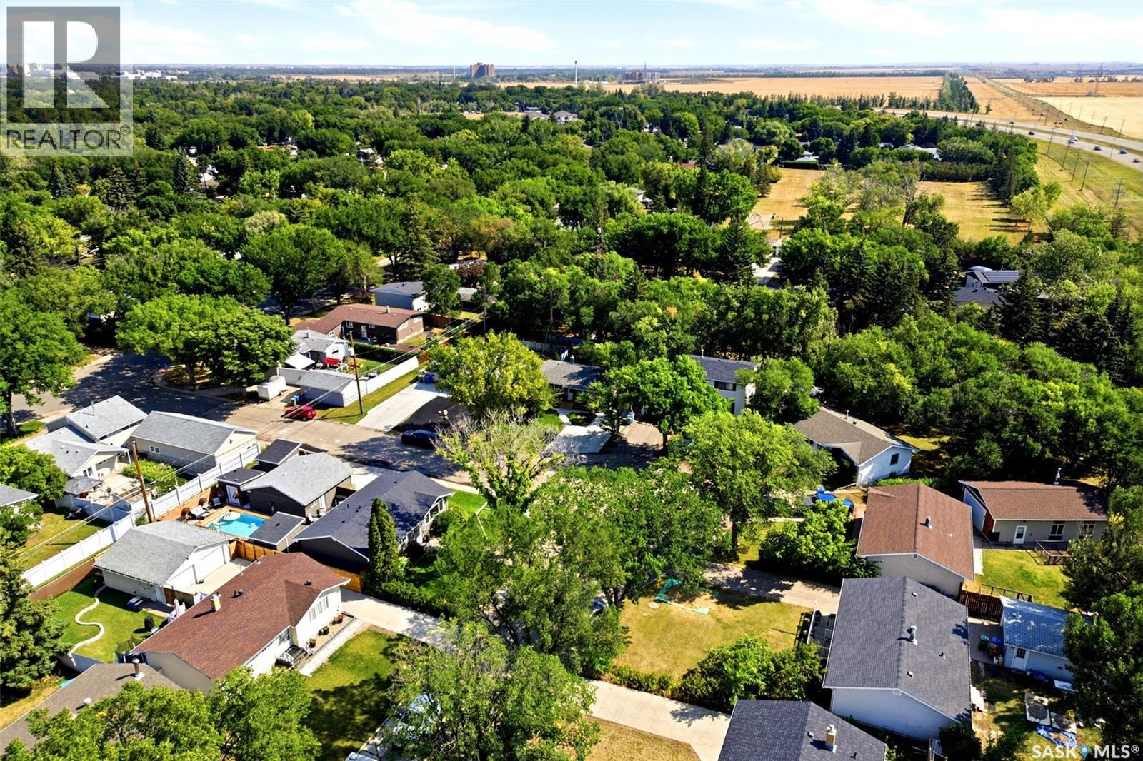 279 Logan CRESCENT - 51
