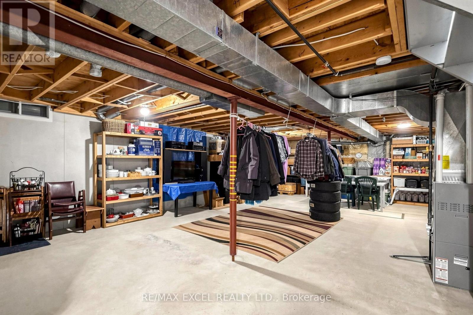 33 WHARTON SQUARE - 45