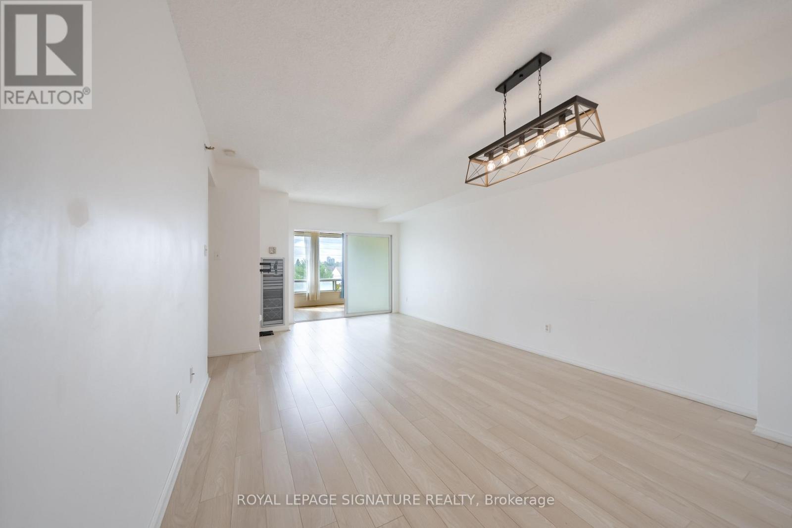 #316 5800 SHEPPARD AVENUE E - 1