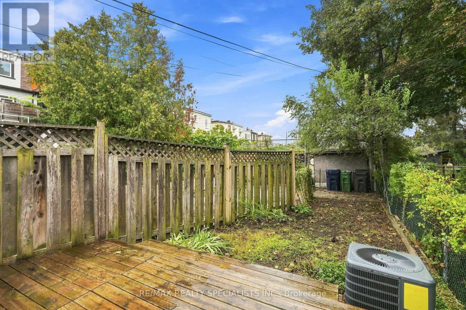 21 MENDEL AVENUE - 47