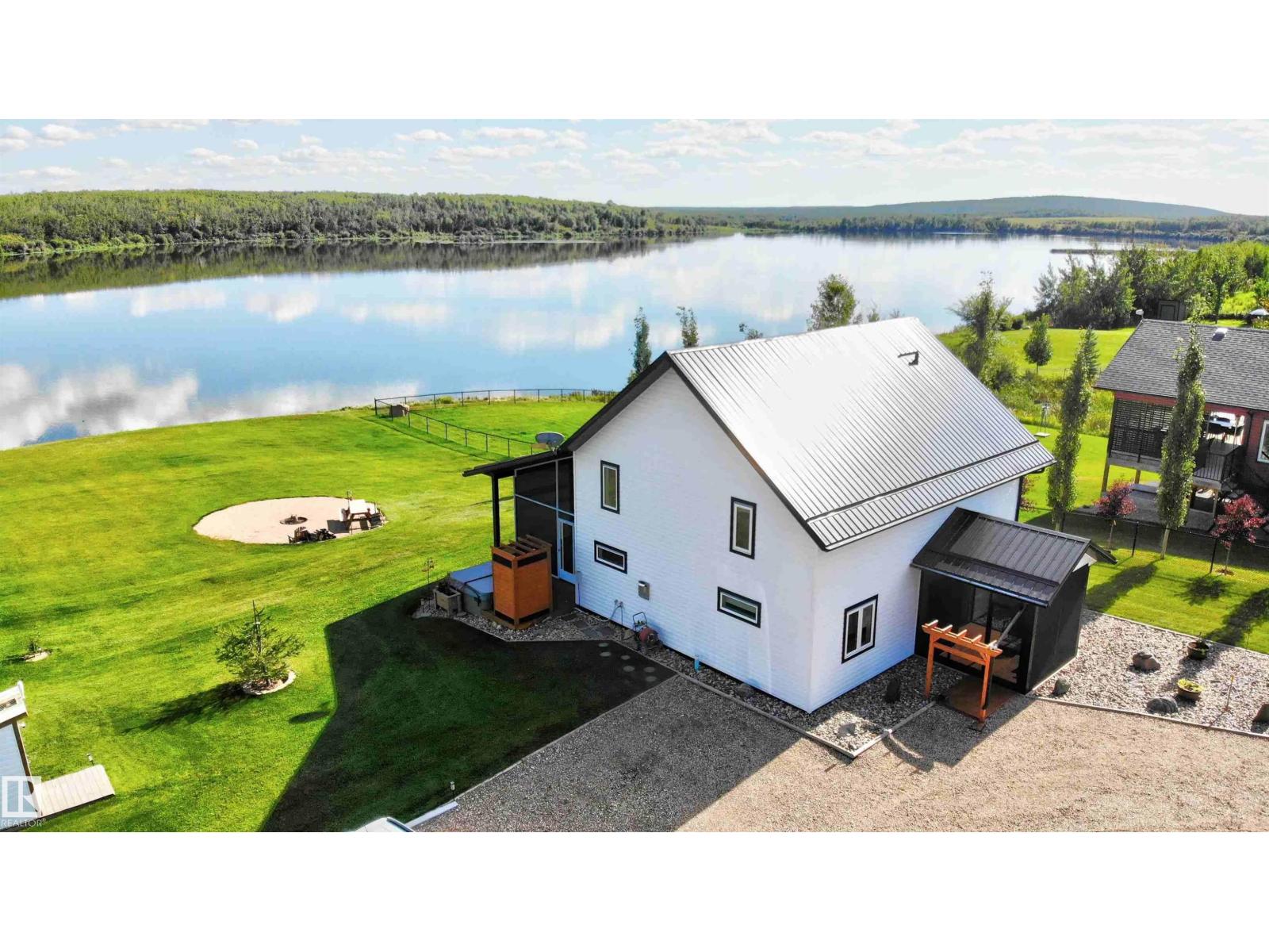 735 56512 RR 111, Rural St. Paul County, Alberta, T0A2G0